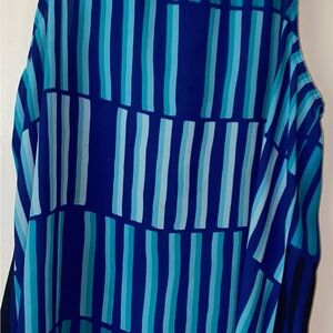 Apt. 9 Blue Sleeveless Blouse with Geometric Stripes